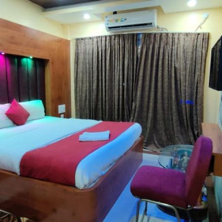 Hotel Ashray 普里 外观 照片