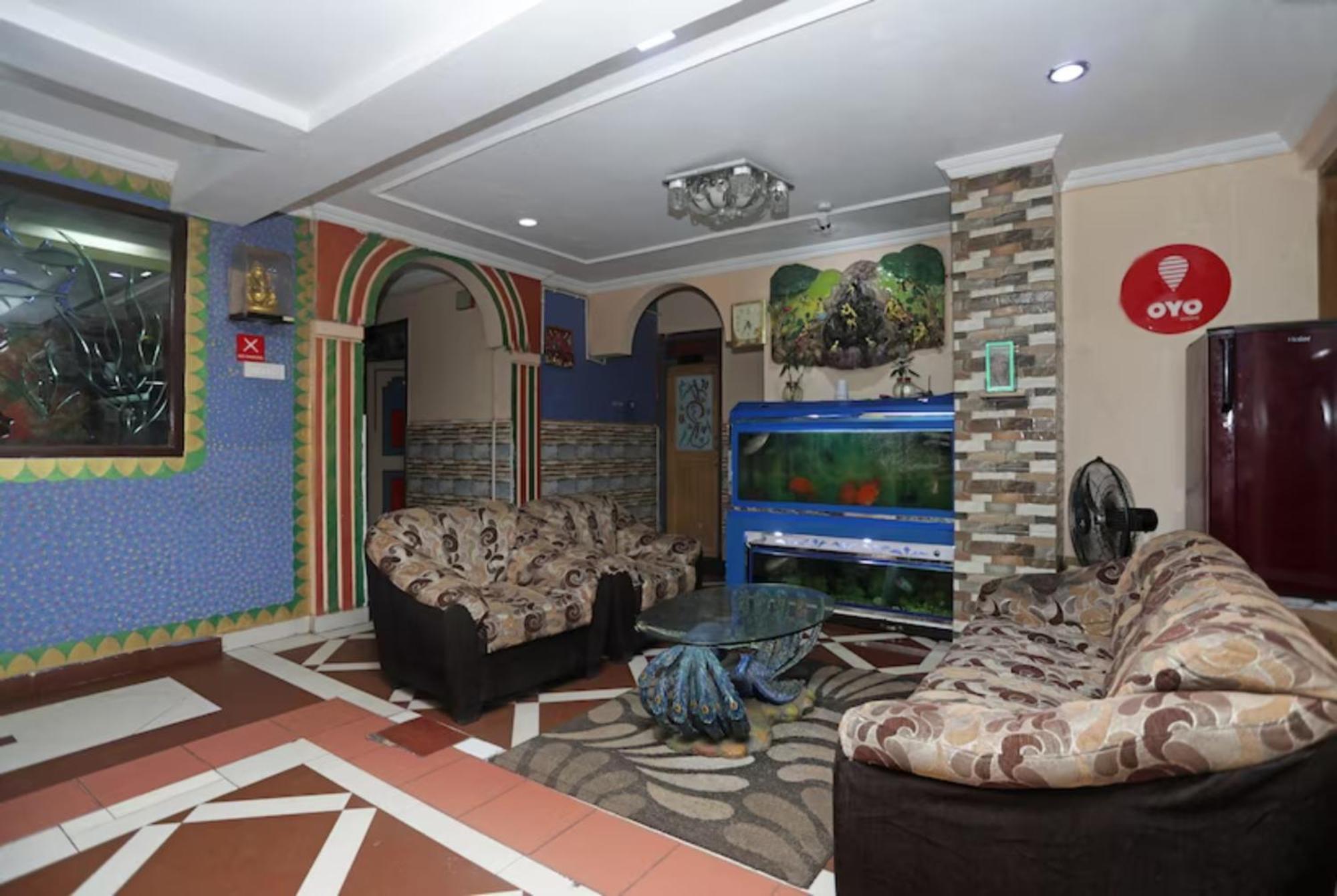 Hotel Ashray 普里 外观 照片