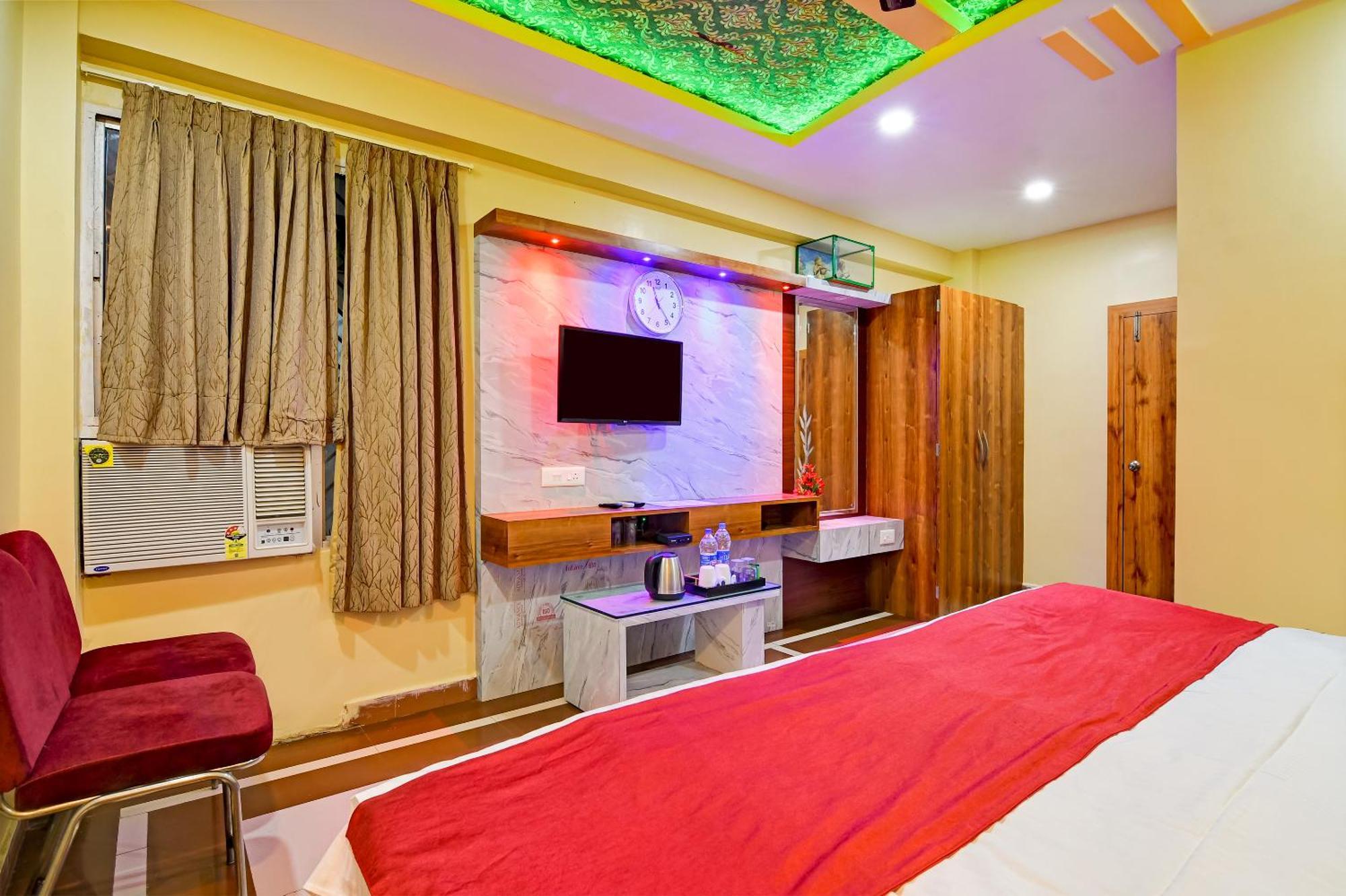 Hotel Ashray 普里 外观 照片