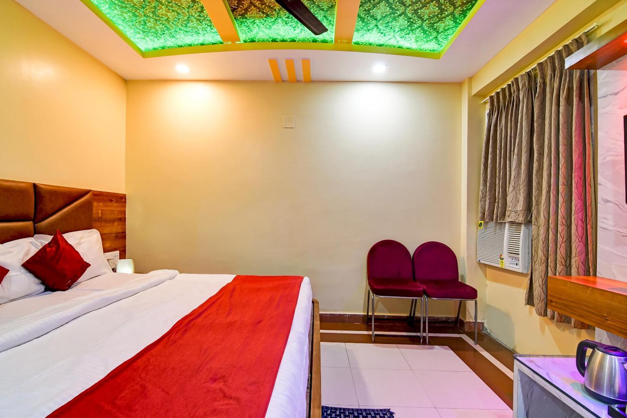 Hotel Ashray 普里 外观 照片