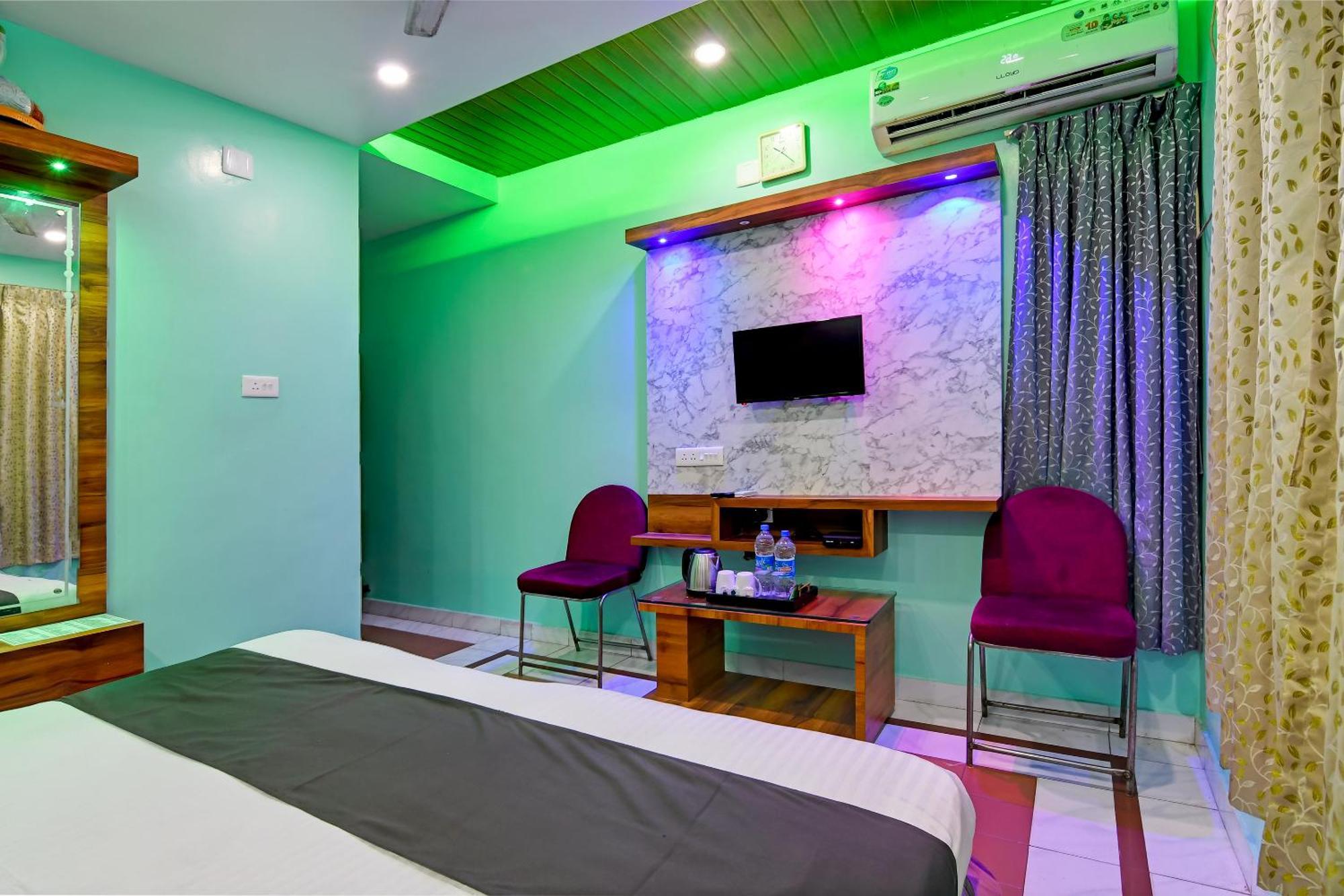 Hotel Ashray 普里 外观 照片