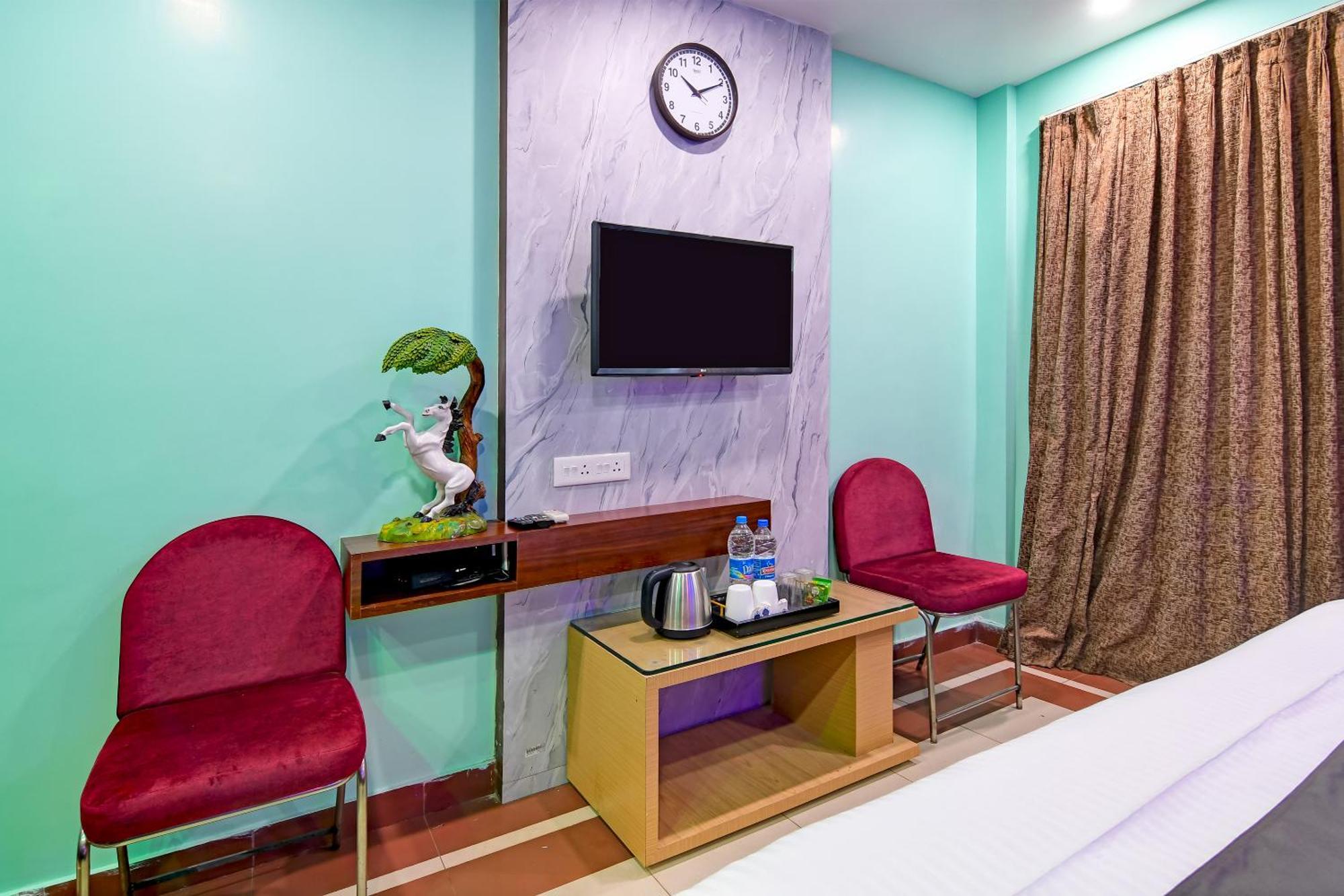 Hotel Ashray 普里 外观 照片
