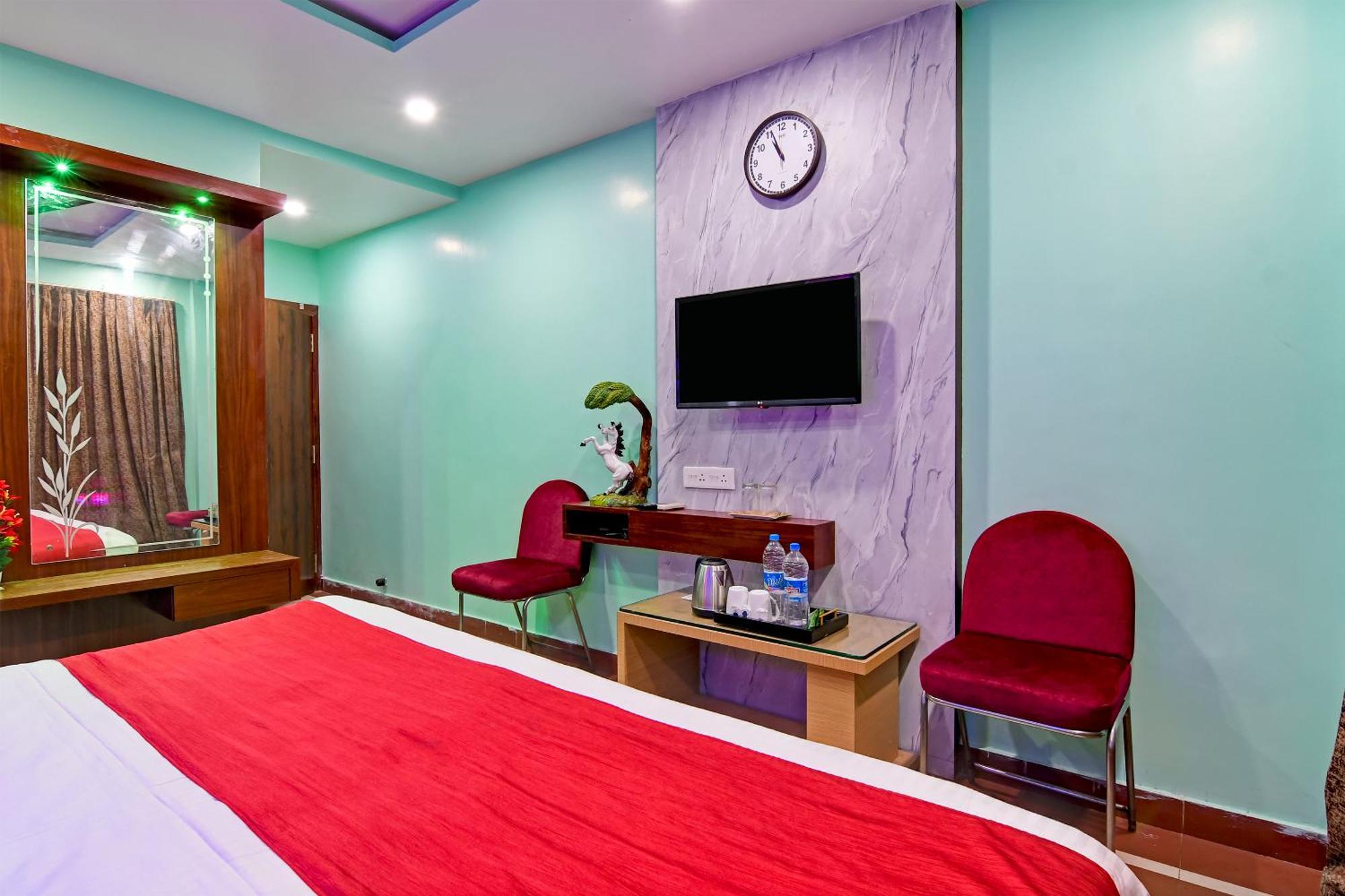 Hotel Ashray 普里 外观 照片