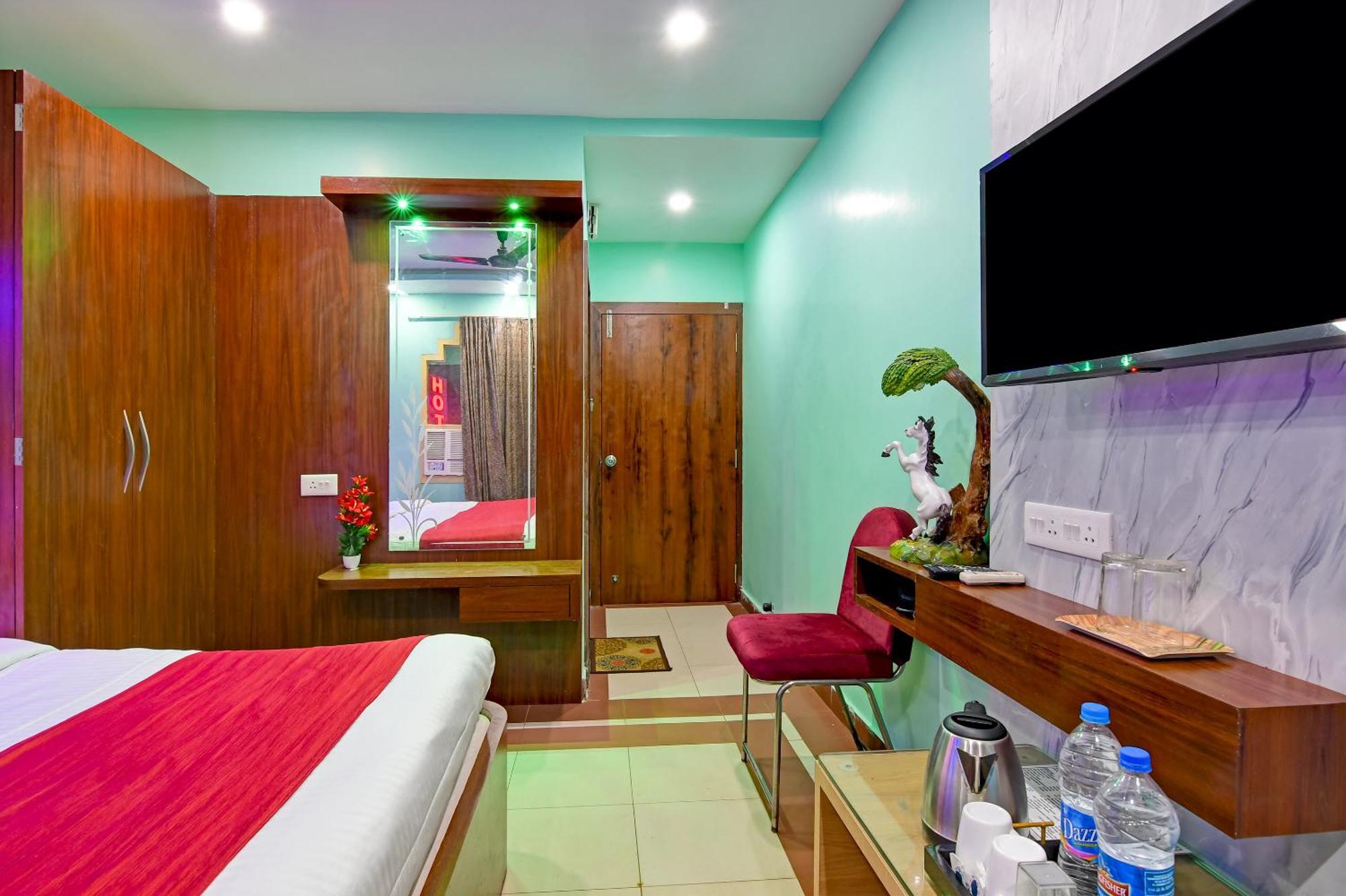 Hotel Ashray 普里 外观 照片